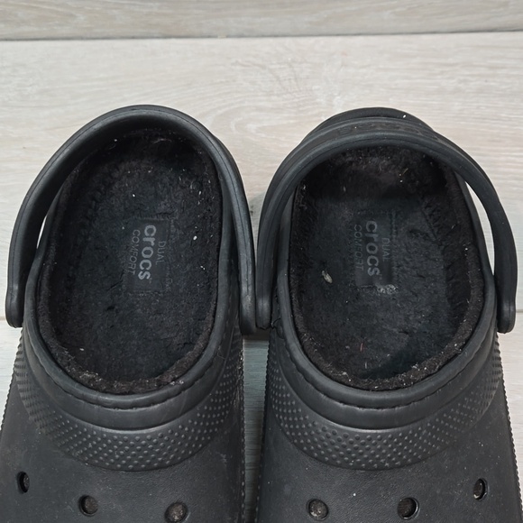 Crocs Mens Outdoor Insulated lined Clog shoes sz 10 main image 4